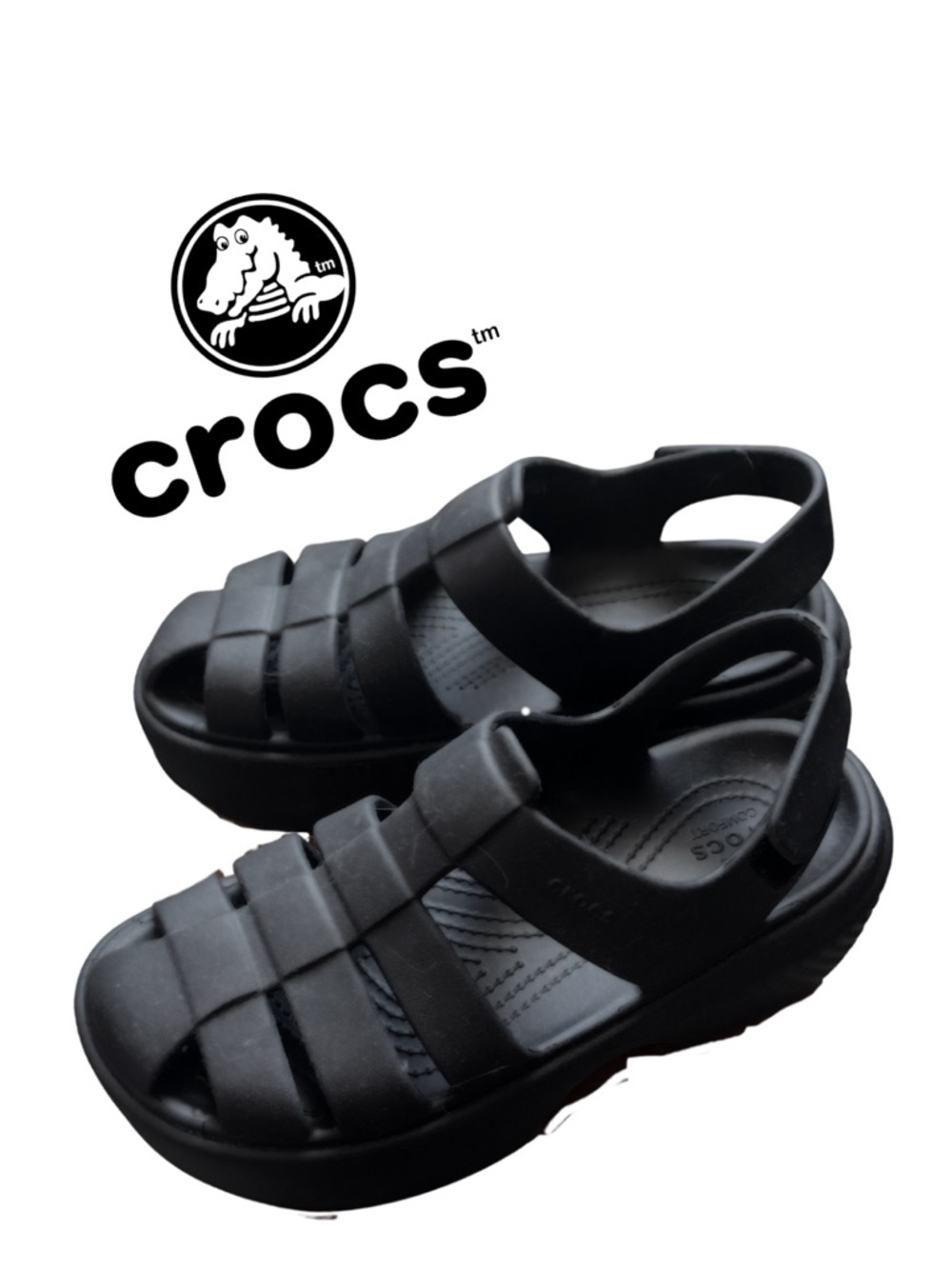 Crocs Women’s Black Classic Fisherman Sandals